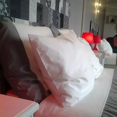 The Upstairs & Downstairs Bed & Breakfast