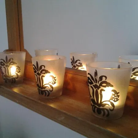 Bed & Breakfast The Upstairs & Downstairs *