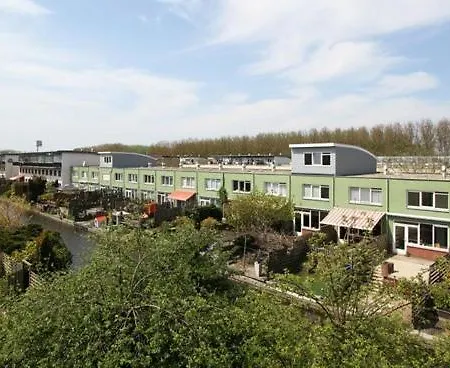 The Upstairs & Downstairs Bed & Breakfast