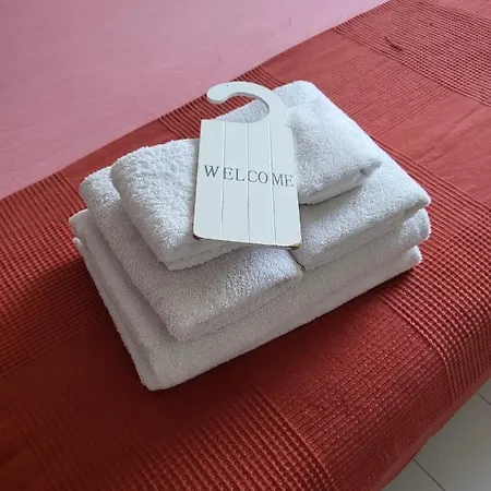 Bed & Breakfast The Upstairs & Downstairs